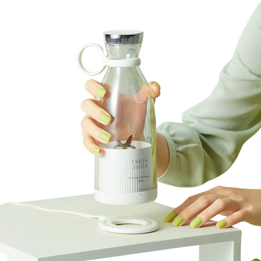 JuiceGo Portable Electric Juicer Blender